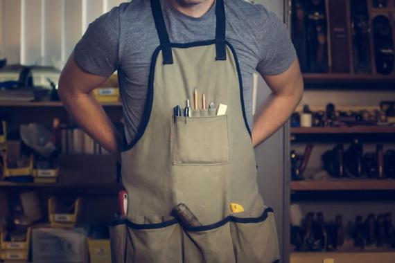 handymans-apron_925x.jpg